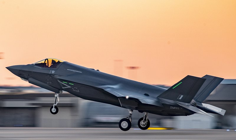 No F-35 funding gap talks between MoD and Lockheed Martin UK