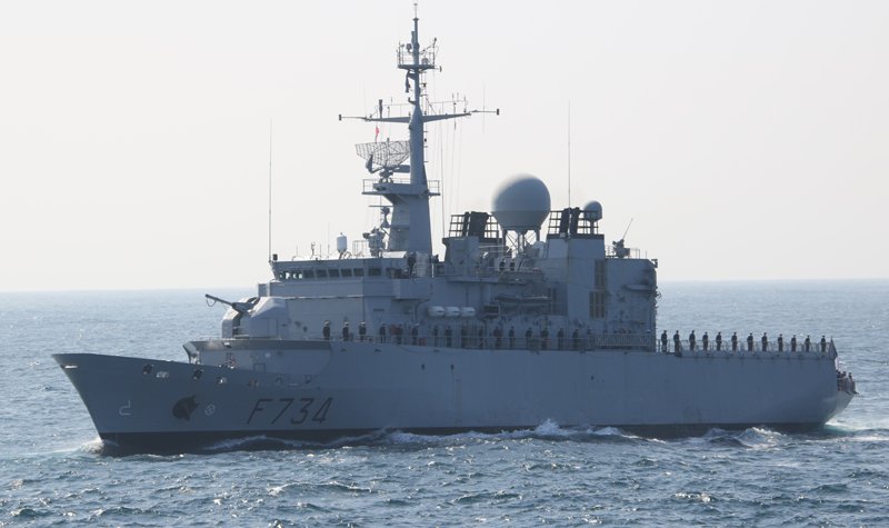 Opinion: China preposterously lays claim to Taiwan Strait