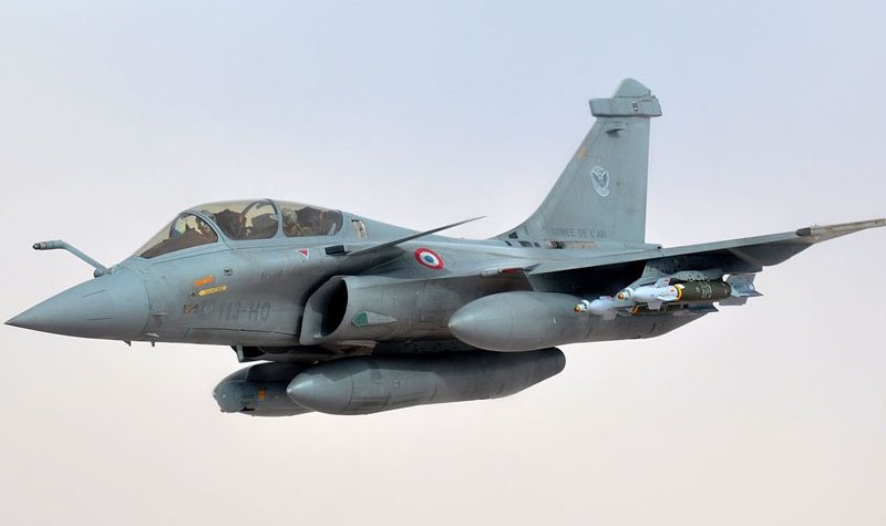 Defying US, Paris and Berlin stand firm on EU defence pact