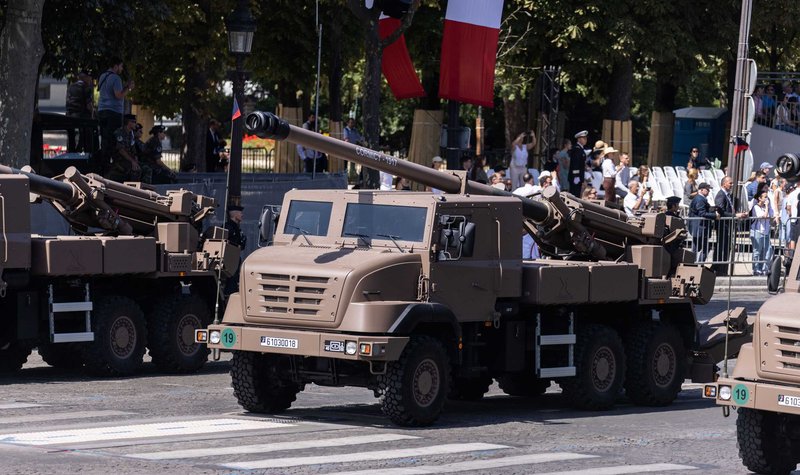 Nexter contracted for an additional 18 Caesar artillery pieces