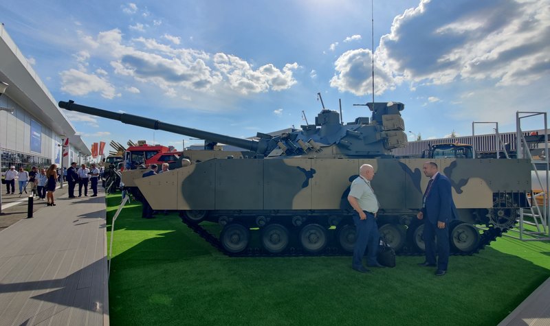 Army 2022: Russia seeks to apply experience from Ukraine war to improve medium armour