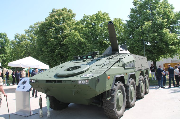 KMW rolls out new 120mm mortar and drone recon modules for Boxer armoured vehicle - Vimarsana News