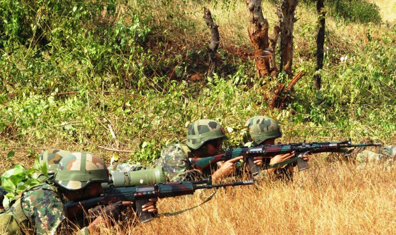 India to buy guns for border troops