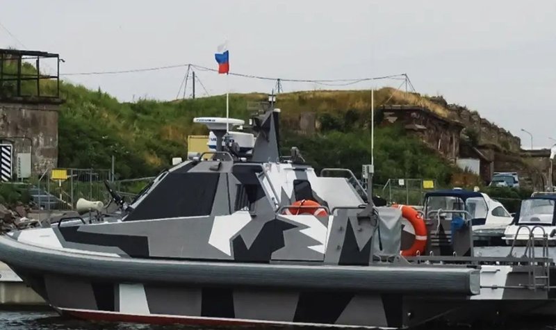 Military aircraft