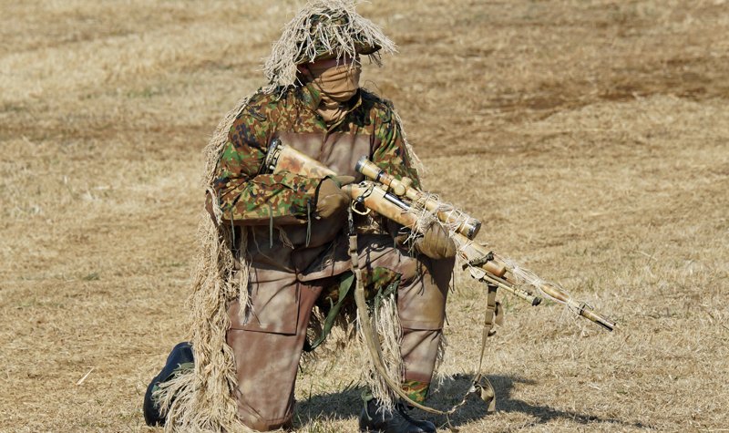 Japan selects new sniper rifles and machine guns