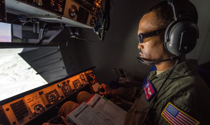 USAF boom operators train on new kit
