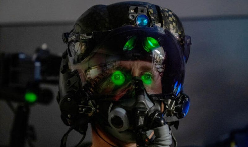 Military aircraft