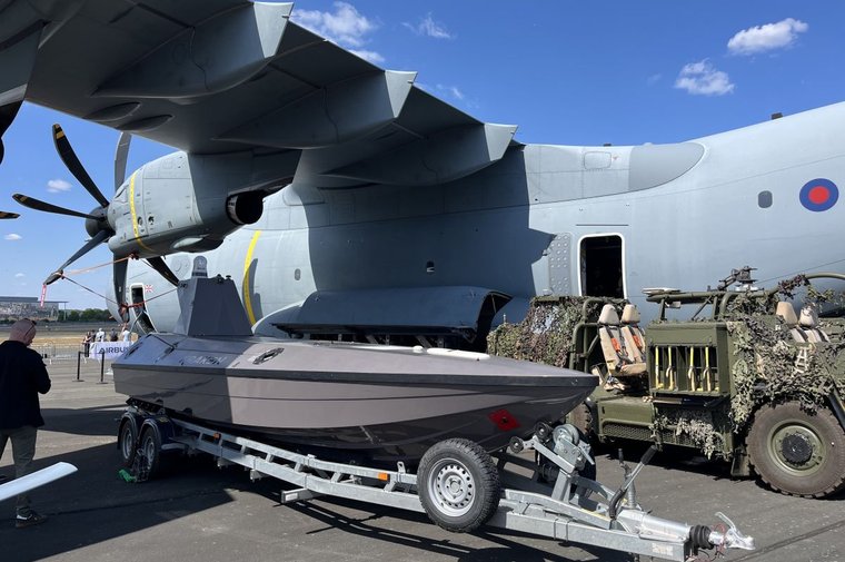 A400M trial demonstrates airborne deployment of uncrewed surface vessel