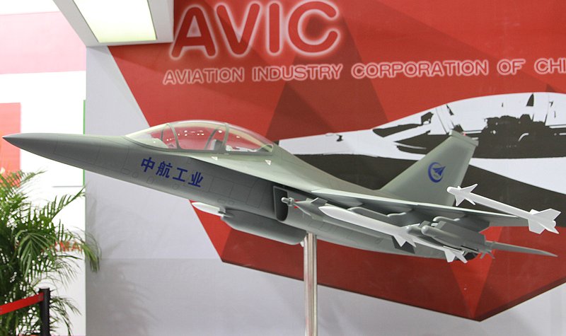 L-15 trainer advances worldwide