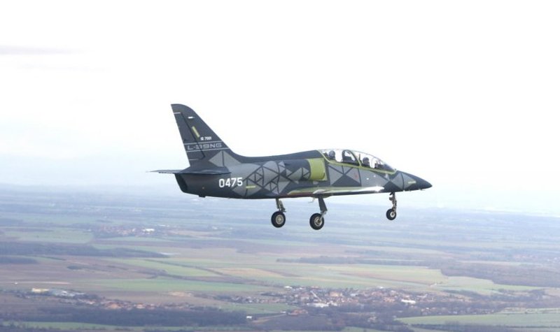 Pre-serial L-39NG performs first flight