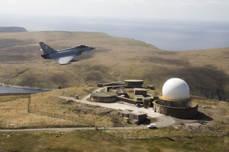UK looks to Serco to maintain and operate air defence radars - Vimarsana News