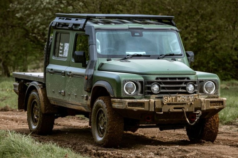 New teams form to compete for British Army Land Rover replacement