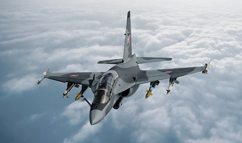 Leonardo details M-346FA offer to Poland