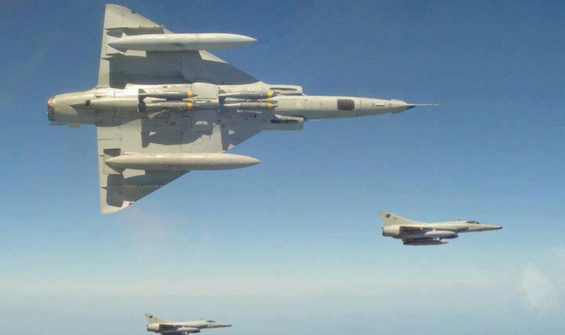 Argentina evaluates fast jet options