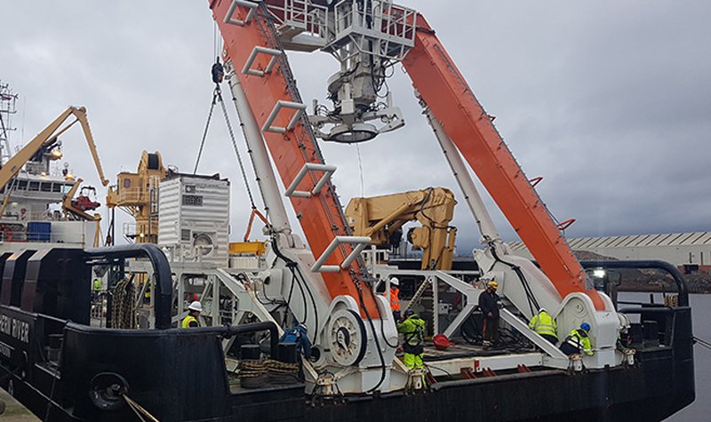 JFD demos submarine rescue system in exercise