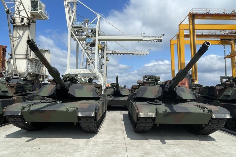 Poland takes delivery of first Abrams tanks - Vimarsana News