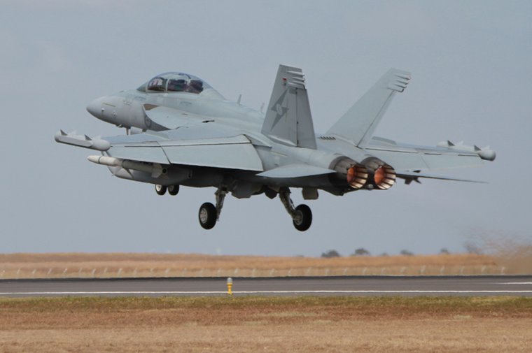 Australia receives an additional Growler and considers BBJ replacement - Vimarsana News