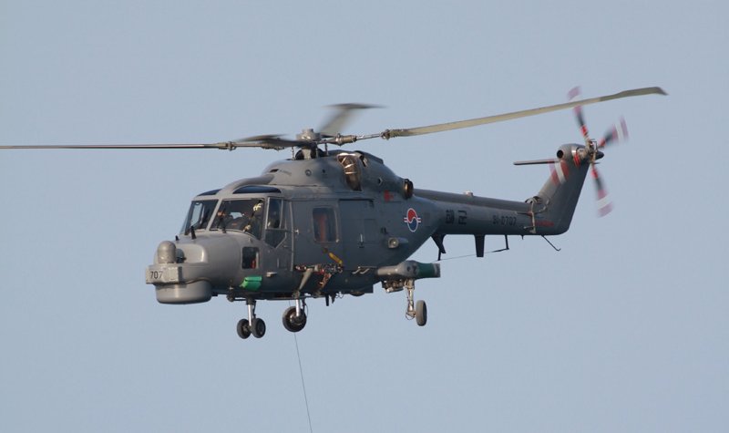 Seoul to begin search for naval helicopters