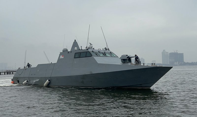 Singapore diving unit inducts naval craft amidst reorganisation