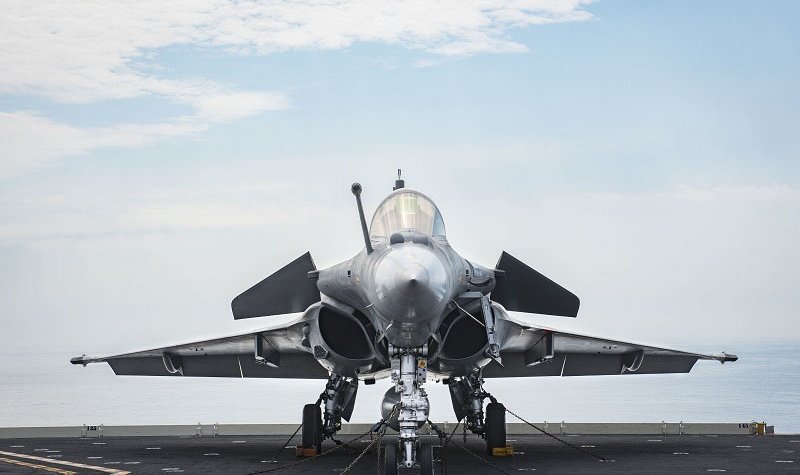 French arms exports halved in 2017