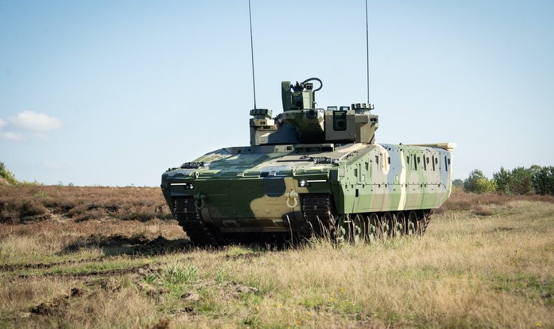 Hungary receives first Lynx IFV