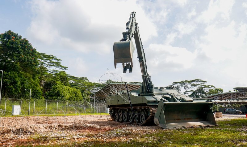 Singapore commissions Hunter engineer vehicle variant