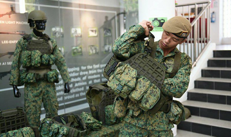Singapore Army unveils soldier load-bearing system