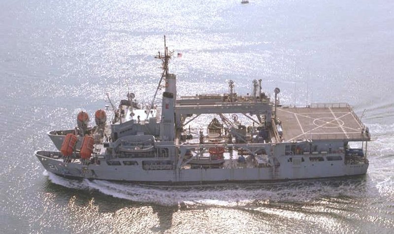 USN picks submarine rescue support contractor