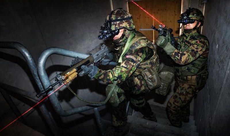 Rheinmetall contracted for 9,640 VarioRay LLM by Swiss Army