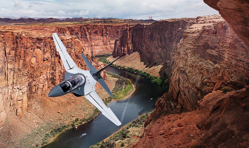 Farnborough 2018: Industry awaits USAF decision on T-X trainer
