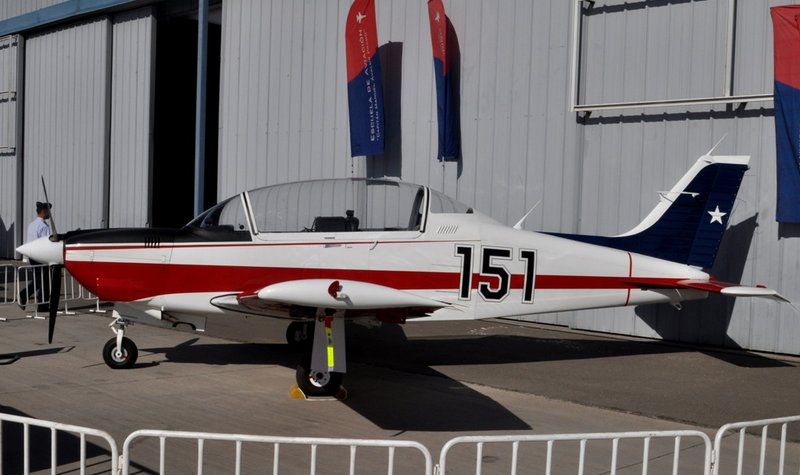 Chile to develop flight instruction system