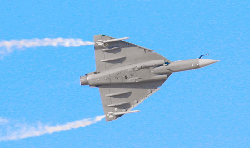 Dubai Airshow 2021: India pushes Tejas