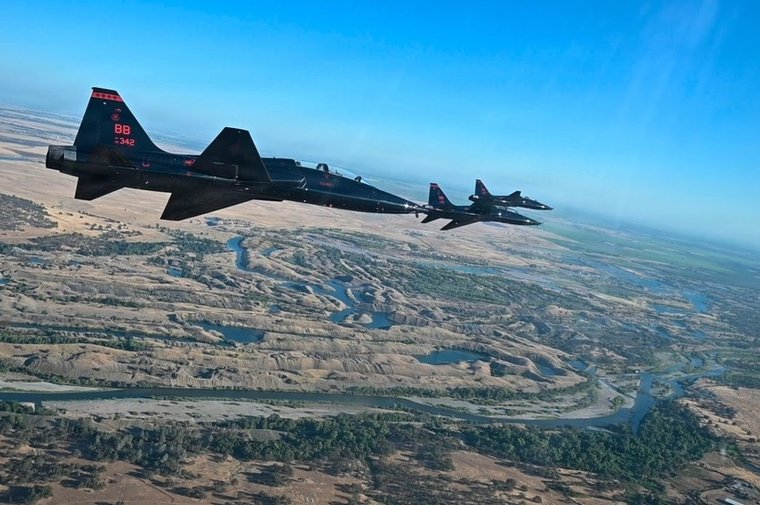 New E-3 and T-38 awards expose US Air Force legacy fleet dependence