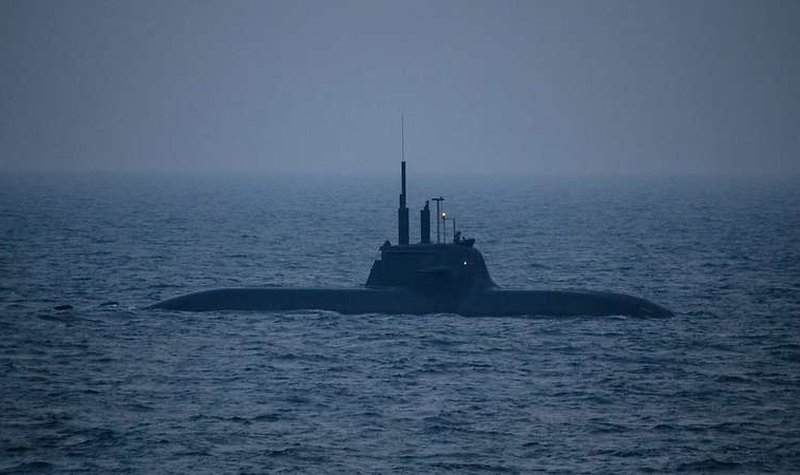 German U-33 enters dry dock after suspected leak