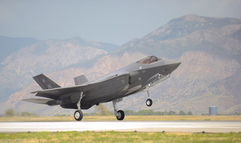 Foreshadowing of UK defence review suggests it is light on programme details