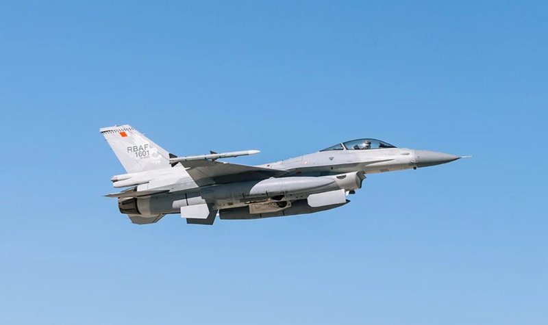 USAF conducts first F-16 Block 70 flight of L3Harris’ Viper Shield