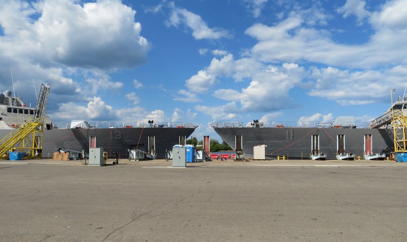 US Navy accepts USS Sioux City, USS Wichita