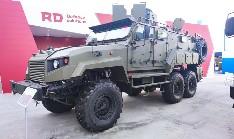 Does new Russian equipment sighted in Ukraine reflect expediency or policy shifts?