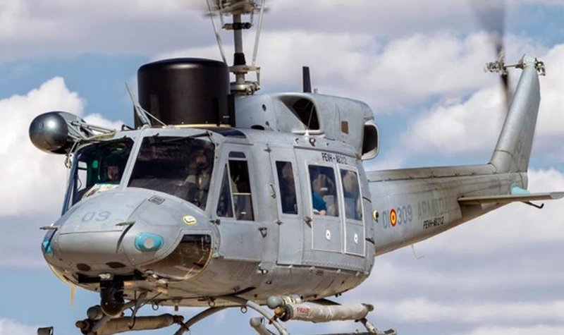Spanish Navy receives AB-212 helicopter