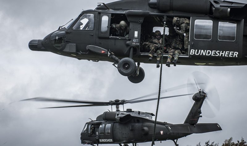 Playing the Ace card with the Austrian Armed Forces