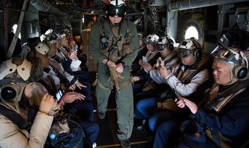 USMC demos MV-22B Osprey in Japan