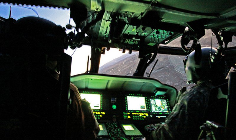 Kaman signs H-60 cockpit deal