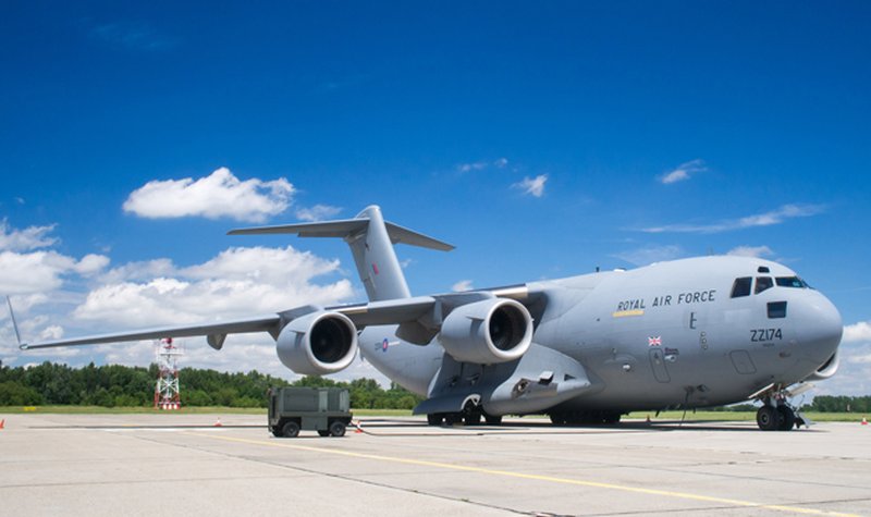 RAF C-17 aircraft trains in Hungary