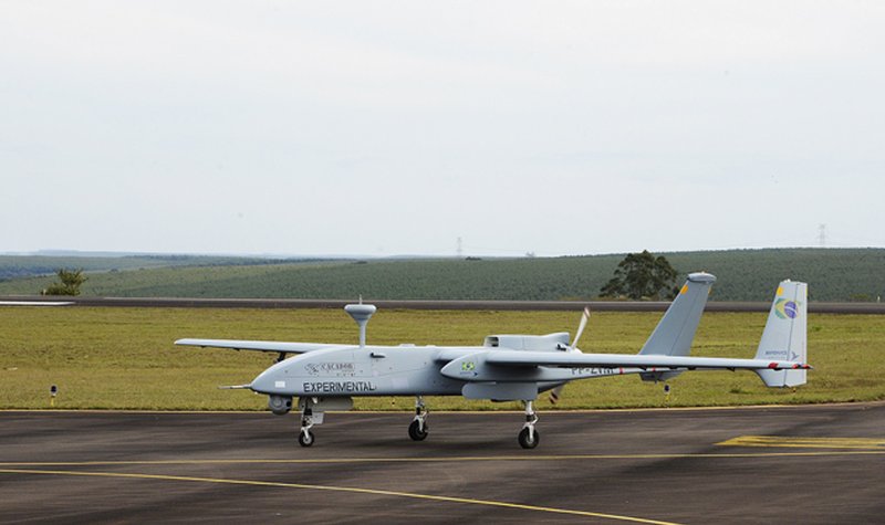 Brazil approves Cacador UAV 