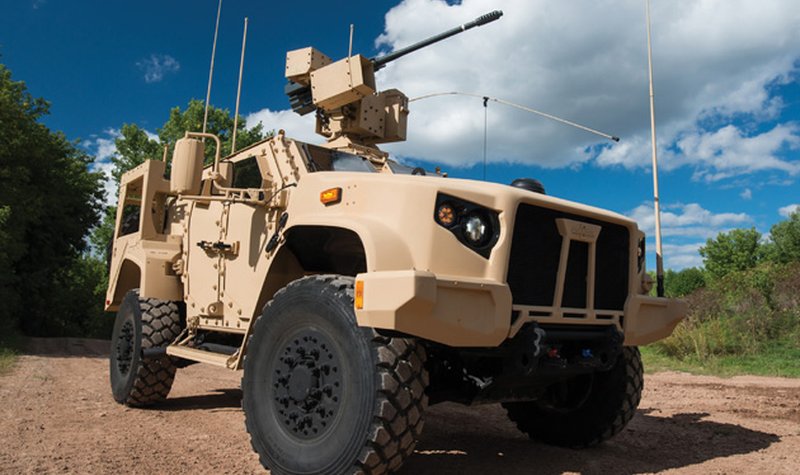US Army exercises JLTV option