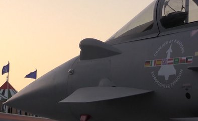 Dubai Airshow 2017: Day two highlights (video)