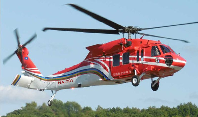 Taiwan training UH-60M rescue crews