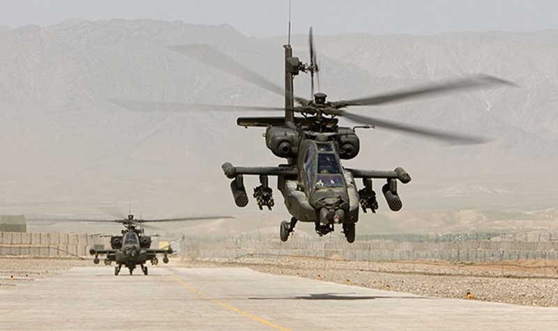 Dutch Apaches get new external fuel tanks