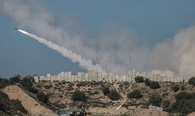 Spotlight on Gaza/Israel conflict and military training round-up (Podcast)
