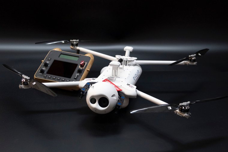 Dron mantis deals